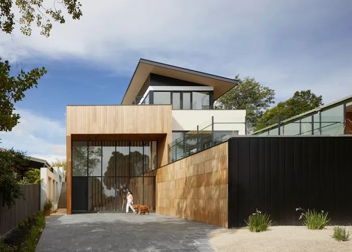 Property walkthrough 3 thumbnail